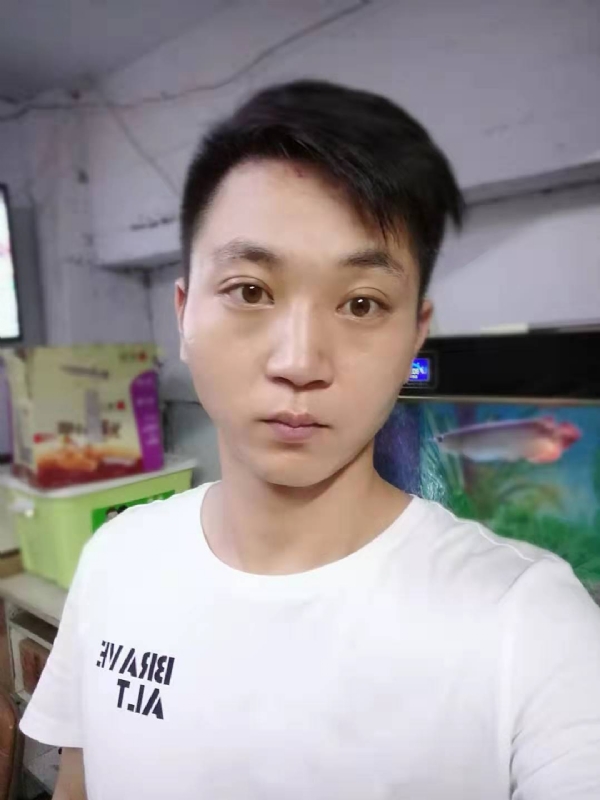 七秒记忆的第一张照片--泉州交友中心