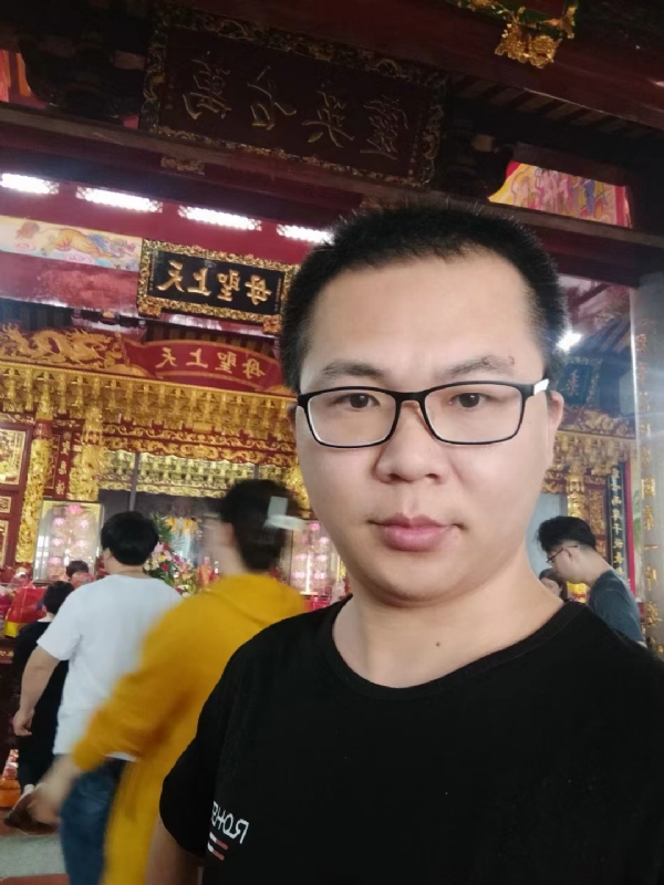 天哥的第二张照片--泉州交友中心